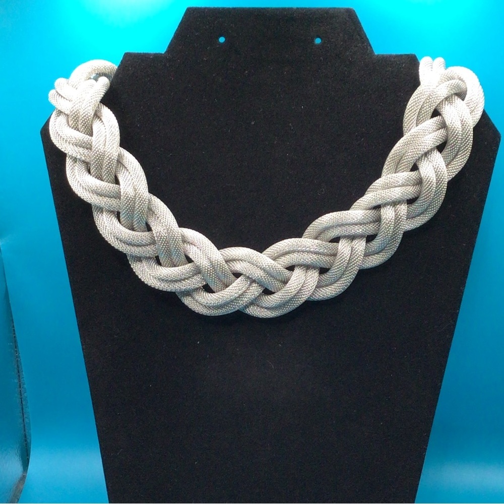 Vintage Elegant Silver Braided Necklace